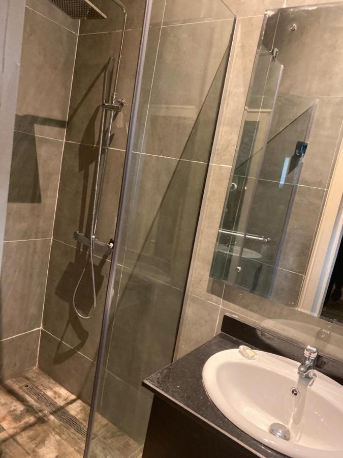 Carlton Gate Hotel Ибадан Екстериор снимка