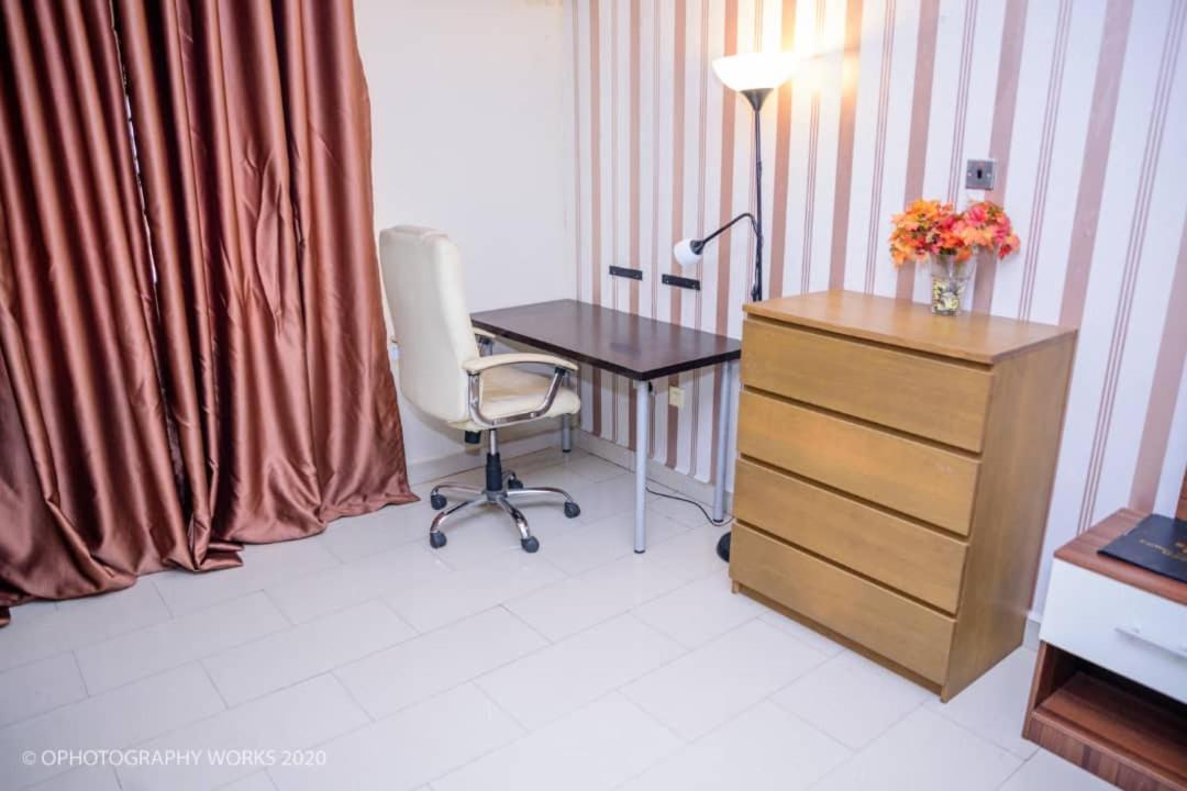 Carlton Gate Hotel Ибадан Екстериор снимка