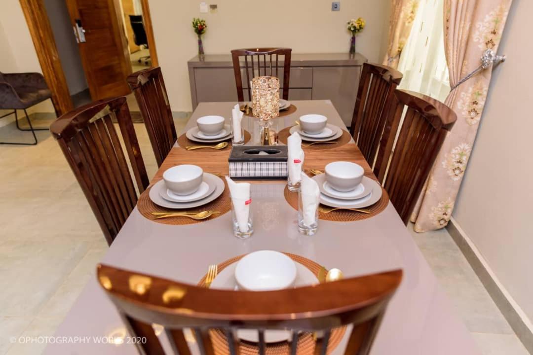 Carlton Gate Hotel Ибадан Екстериор снимка